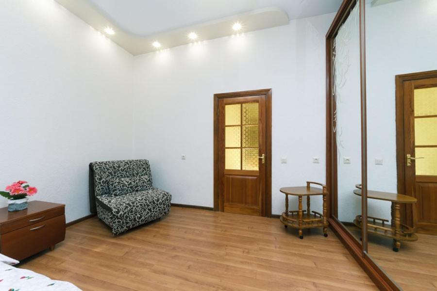 Flat Daire Kiev Dış mekan fotoğraf