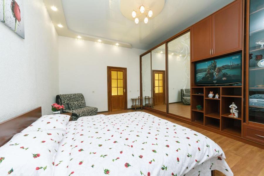 Flat Daire Kiev Dış mekan fotoğraf